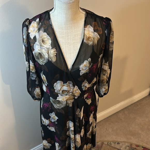 New Clavin Klein Faux Wrap Black Floral Dress Size 8 - Picture 2 of 14